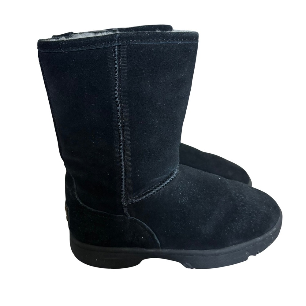 Rj's Fuzzies Black Sheepskin Boots Sz 6 Sherpa lined Genuine Suede Winter‎ Cozy